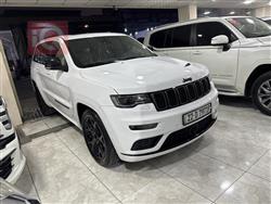 جیپ گراند شیرۆکی